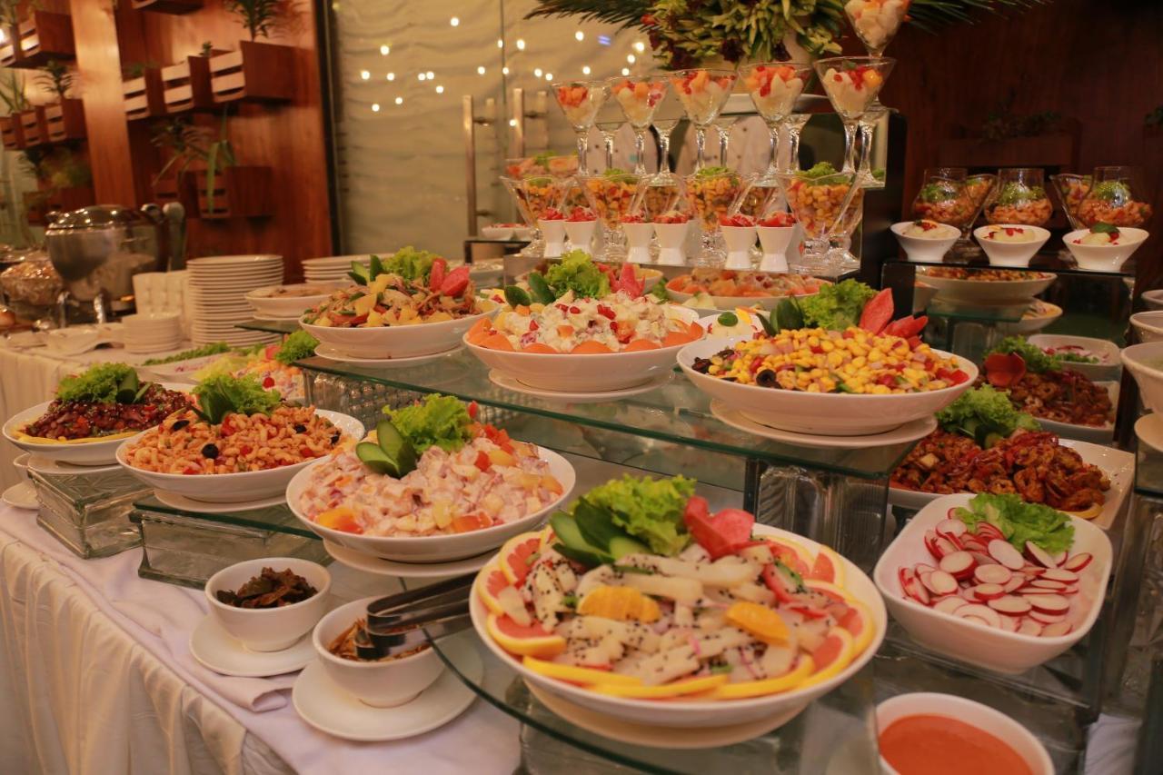 Ramada by Wyndham Multan Hotel Bagian luar foto
