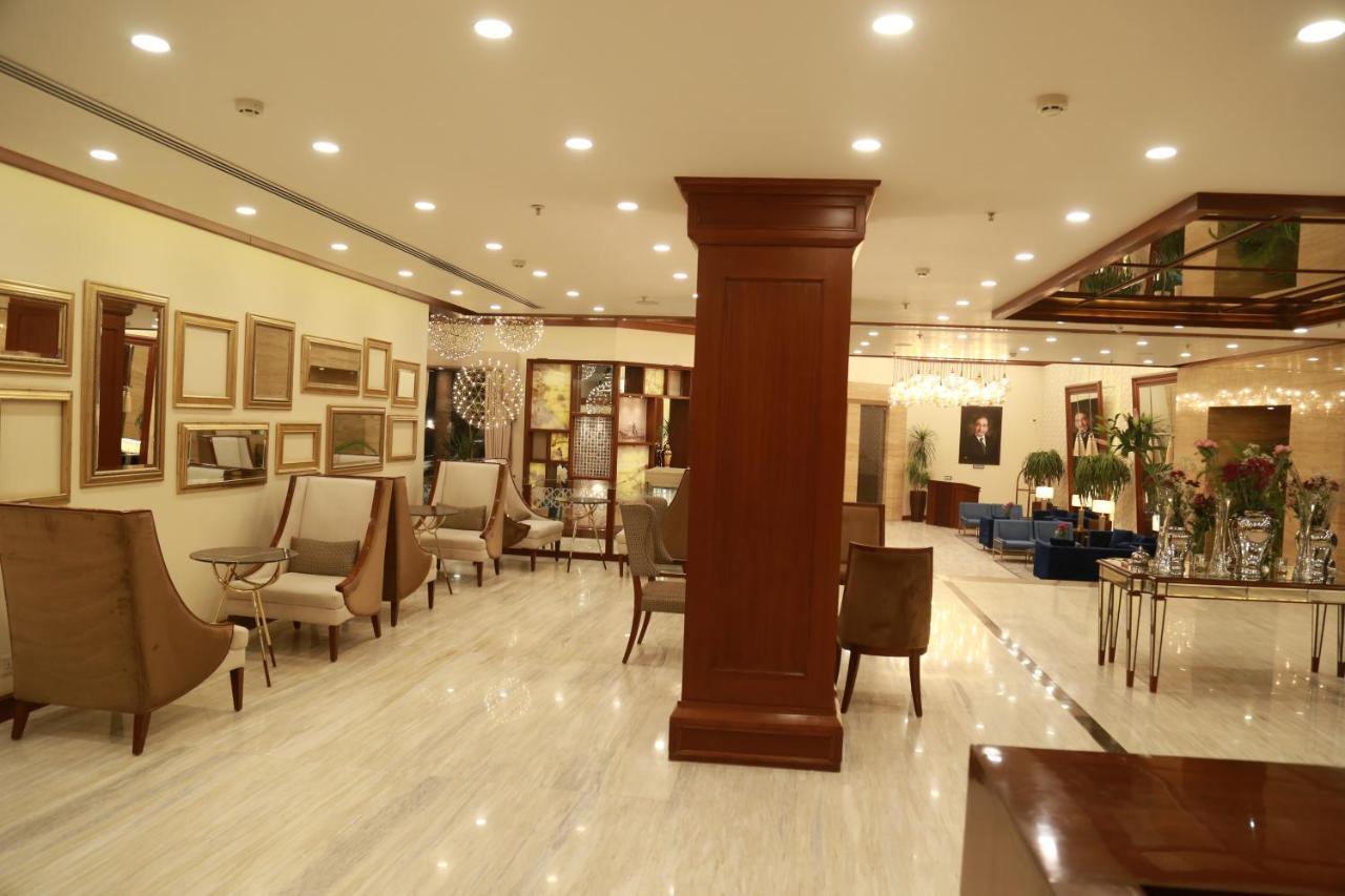 Ramada by Wyndham Multan Hotel Bagian luar foto