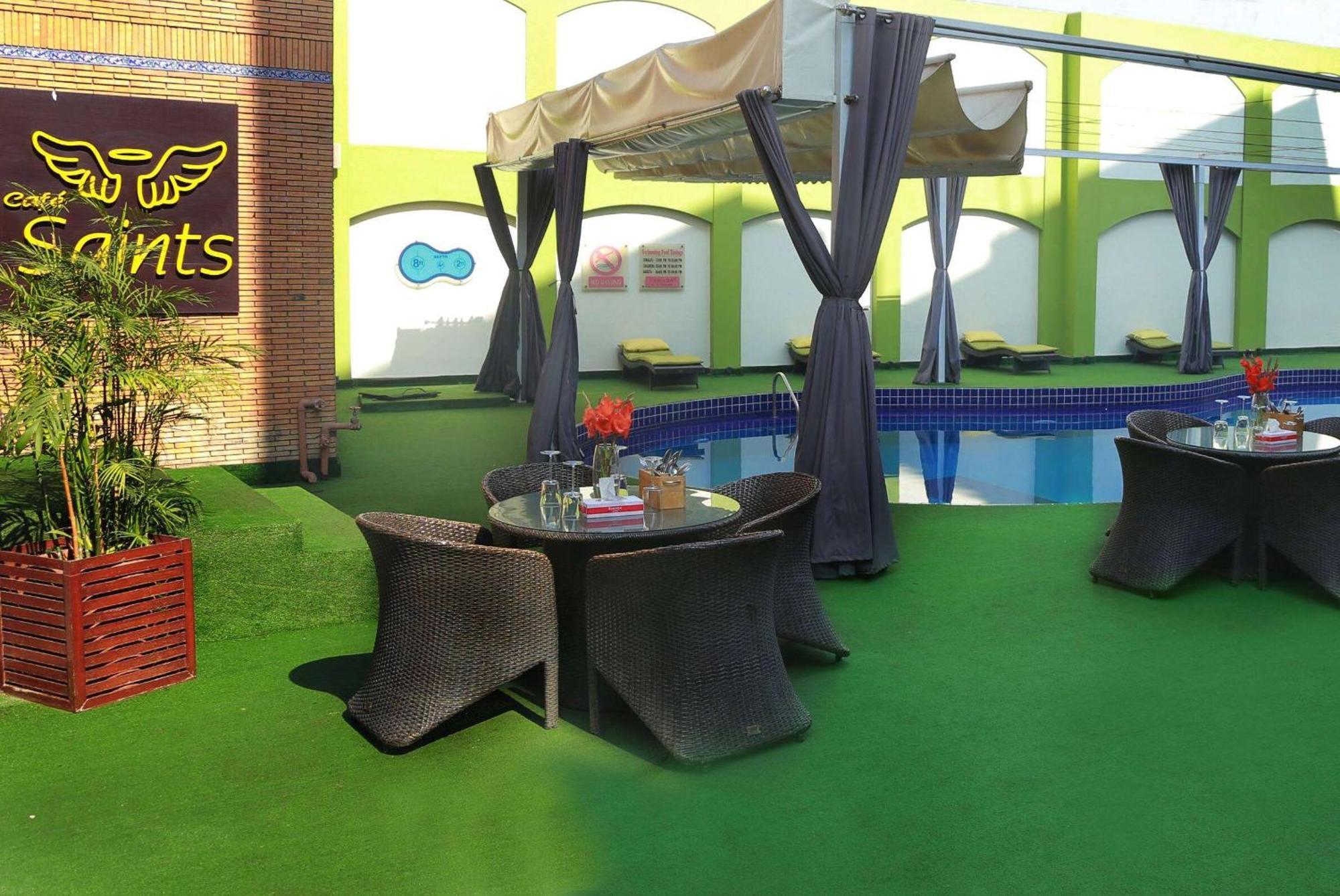 Ramada by Wyndham Multan Hotel Bagian luar foto
